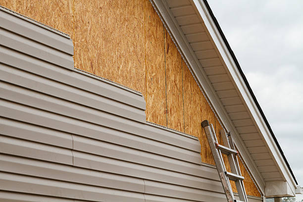 Professional Fiber Cement Siding technician working in Clinton, PA